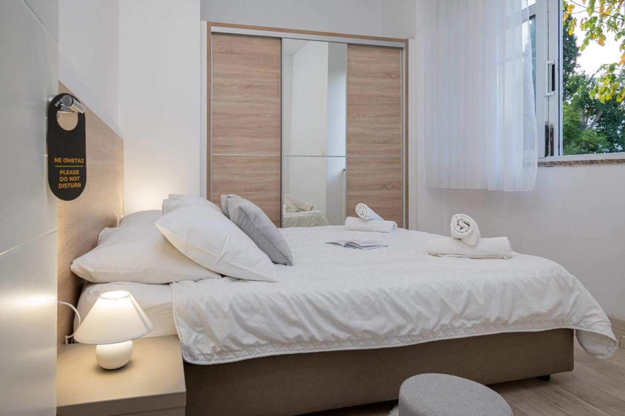 Apartments Palace Kolovare Zadar Eksteriør bilde
